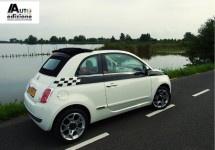 Fiat zet 500 TwinAir in de wachtstand