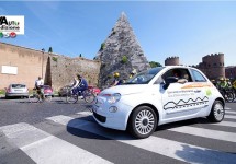 Elektrische Fiat 500 doet de Giro d’Italia
