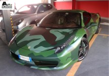 Nieuwe Ferrari 458 Italia van Lapo Elkann heeft militair tintje