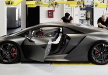 Lamborghini Sesto Elemento bereikt in 2014 productiefase