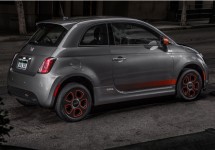 Amerikaanse pers looft Fiat 500E