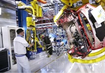 Volkswagen technici bezoeken Pomigliano d’Arco