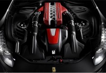 Ferrari’s V12 wint Engine of the Year Award