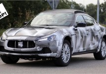 SCOOP: Maserati Levante SUV voor het eerst gespot
