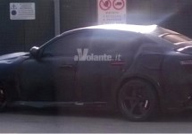Nieuwe foto’s van rode Alfa Giulia