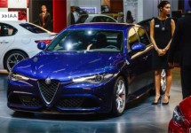 Alleen Alfa Romeo Giulia Quadrifoglio op IAA