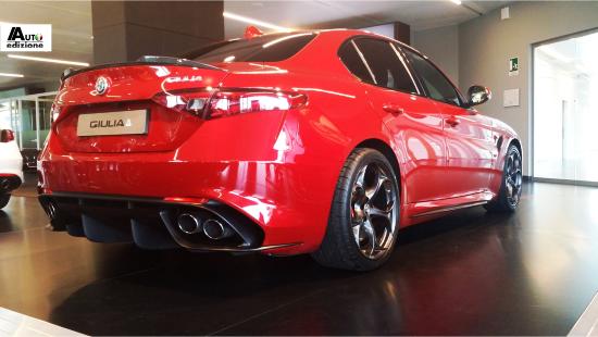 giulia showroom3