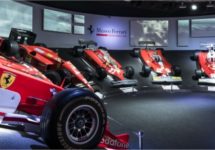Ferrari museum Maranello prachtig uitgebreid