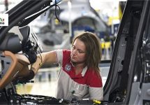 FCA spreekt van tijdelijke kwartaaldip (winst -47%)