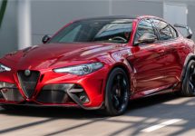 Alfa Romeo Giulia GTA en GTAm ongezouten indrukwekkend