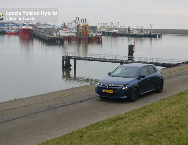 De ongekende souplesse van de Lancia Ypsilon Hybrid